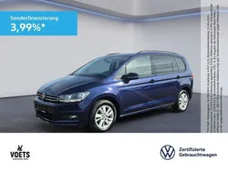 Blau Gebraucht 2022 VW Touran Comfortline Van / Kleinbus | 27.988 € (Fairer Preis)