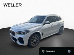 Mineralweiß (weiß) Gebraucht 2022 BMW X5 Performance SUV | 52.790 € (Guter Preis)