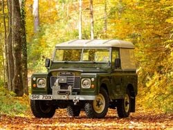 Grün Gebraucht 1982 Land Rover 88 SUV | 48.000 €