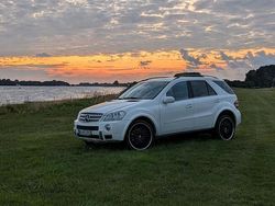Weiß Gebraucht 2008 Mercedes ML420 SUV | 11.500 €