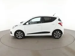 Weiß Gebraucht 2016 Hyundai i10 Kleinwagen | 8.800 € (Fairer Preis)