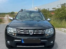 Schwarz Gebraucht 2014 Dacia Duster Prestige SUV | 6.100 € (Guter Preis)
