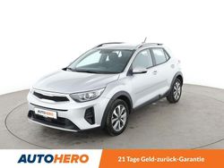 Silber Gebraucht 2023 Kia Stonic Vision SUV | 17.470 € (Fairer Preis)