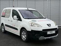 Weiß Gebraucht 2011 Peugeot Partner Tepee Tendance Van / Kleinbus | 4.850 € (Guter Preis)