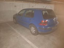 Blau Gebraucht 2000 VW Golf Limousine | 990 € (Guter Preis)