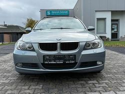 Grün Gebraucht 2007 BMW 320 Kombi | 2.990 € (Fairer Preis)