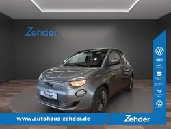 Colore interno (stoff "nade... Gebraucht 2022 Fiat 500e Icon Limousine | 17.990 € (Fairer Preis)