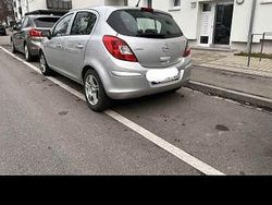Silber Gebraucht 2008 Opel Corsa Limousine | 2.390 € (Fairer Preis)