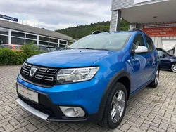 Blau Gebraucht 2020 Dacia Sandero Anniversary Kleinwagen | 10.800 € (Fairer Preis)