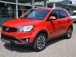 Rot Gebraucht 2016 Ssangyong Korando Sapphire SUV | 12.490 € (Etwas zu teuer)