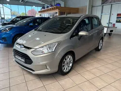 Titangrau metallic Gebraucht 2015 Ford B-MAX Titanium Van / Kleinbus | 10.990 € (Teuer)
