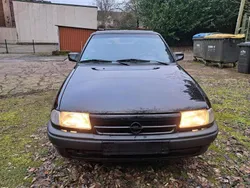 Schwarz Gebraucht 1994 Opel Astra Cabriolet Cabrio | 1.700 €