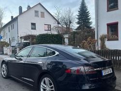 Blau Gebraucht 2013 Tesla Model S Kleinwagen | 17.500 €
