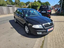 Schwarz Gebraucht 2006 Skoda Octavia Limousine | 1.300 € (Fairer Preis)