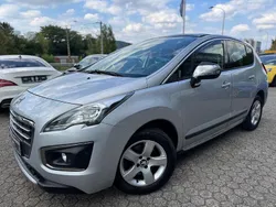 Silber Gebraucht 2015 Peugeot 3008 Limousine | 7.590 € (Etwas zu teuer)