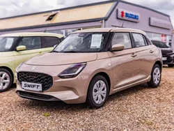 Caravan ivory pearl metallic Neu 2025 Suzuki Swift Club Limousine | 21.440 €