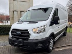 Weiß Gebraucht 2020 Ford Transit Trend Van / Kleinbus | 16.999 €