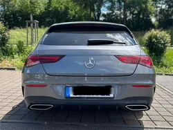Grau Gebraucht 2022 Mercedes CLA200 Shooting Brake AMG Kombi | 28.000 € (Superpreis)