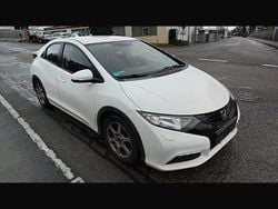 Weiß Gebraucht 2014 Honda Civic Lifestyle Limousine | 6.700 € (Superpreis)