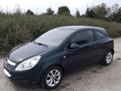 Blau Gebraucht 2009 Opel Corsa Kleinwagen | 2.290 € (Fairer Preis)