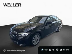 Black sapphire (schwarz) Gebraucht 2024 BMW 330 M Sport Limousine | 45.850 € (Fairer Preis)