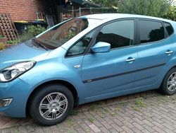 Blau Gebraucht 2012 Hyundai ix20 Edition Kleinwagen | 5.950 € (Fairer Preis)