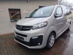 Grau Gebraucht 2020 Opel Zafira Life Van / Kleinbus | 24.999 € (Fairer Preis)