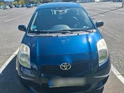 Blau Gebraucht 2007 Toyota Yaris Kleinwagen | 1.300 € (Guter Preis)