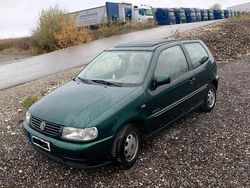 Grün Gebraucht 1999 VW Polo Kleinwagen | 500 €