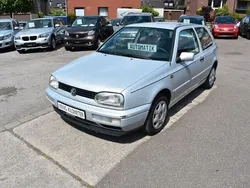 Silber Gebraucht 1997 VW Golf III Limousine | 7.980 €