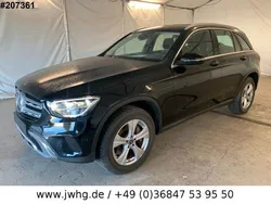 Black metallic Gebraucht 2022 Mercedes GLC300e SUV | 34.450 € (Superpreis)