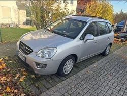 Silber Gebraucht 2007 Kia Carens EX Van / Kleinbus | 2.950 € (Fairer Preis)