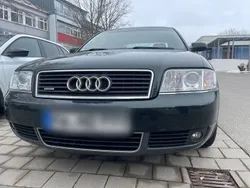 Grün Gebraucht 2002 Audi A6 Limousine | 2.500 € (Fairer Preis)