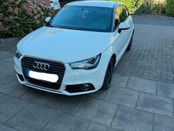 Weiß Gebraucht 2013 Audi A1 Ambition Kleinwagen | 7.450 € (Guter Preis)