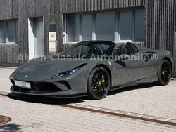 Grau Gebraucht 2023 Ferrari F8 Cabrio | 389.900 €