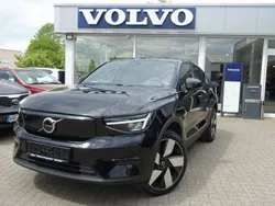 Onyx black Gebraucht 2024 Volvo EC40 Plus SUV | 39.900 € (Guter Preis)