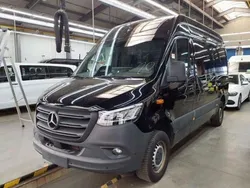 Schwarz Gebraucht 2024 Mercedes Sprinter Van | 41.840 €
