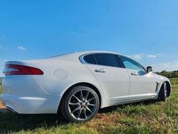 Weiß Gebraucht 2013 Jaguar XF Limousine | 8.300 € (Fairer Preis)