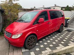 Rot Gebraucht 2004 Mercedes Vito Van / Kleinbus | 3.990 € (Fairer Preis)