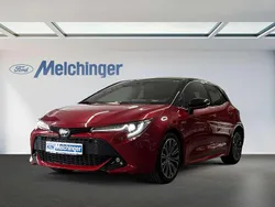 Emotional red 2/ black mica Gebraucht 2019 Toyota Corolla Hybrid Club Kombi | 18.790 € (Superpreis)