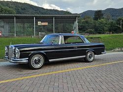 Schwarz Gebraucht 1962 Mercedes W111 Coupé | 30.000 €