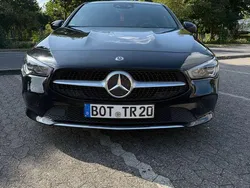 Schwarz Gebraucht 2020 Mercedes 180 Limousine | 21.599 € (Fairer Preis)