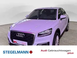 Weiß Gebraucht 2016 Audi Q2 Design SUV | 17.610 € (Fairer Preis)