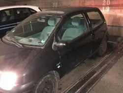 Schwarz Gebraucht 2004 Renault Twingo Kleinwagen | 800 €