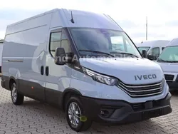 Grau Neu 2024 Iveco Daily Van / Kleinbus | 48.731 € (Superpreis)
