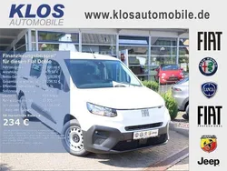 Neu 2024 Fiat Doblò Van / Kleinbus | 27.990 € (Etwas zu teuer)