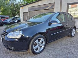 Schwarz Gebraucht 2008 VW Golf V United Limousine | 2.890 € (Fairer Preis)