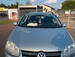 Silber Gebraucht 2008 VW Golf VI Kombi | 5.000 € (Fairer Preis)