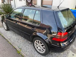 Schwarz Gebraucht 2003 VW Golf IV Highline Limousine | 1.750 € (Guter Preis)