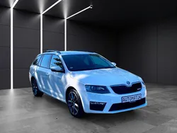 Weiß Gebraucht 2014 Skoda Octavia RS Kombi | 12.250 € (Guter Preis)